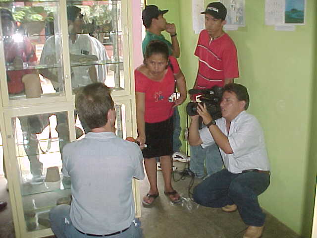John Walker, Georgina Bocchietti y Arnaldo Ligeron